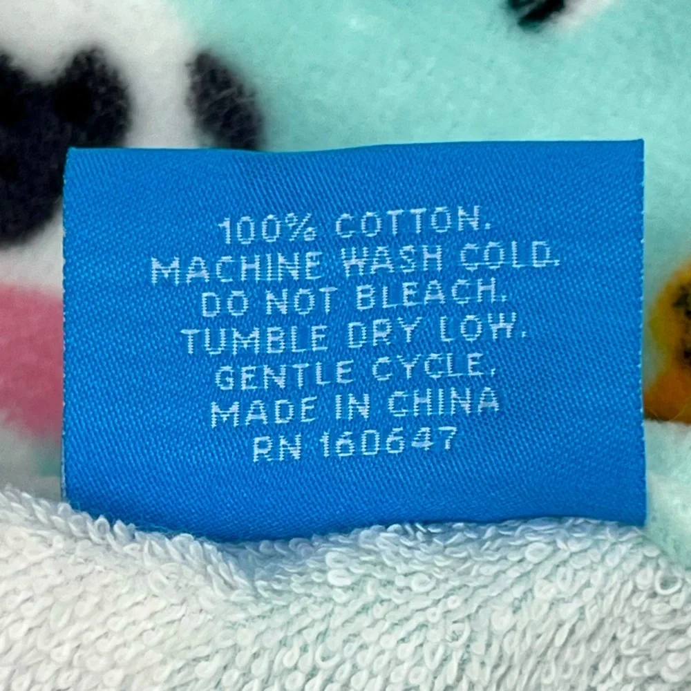 Truly  Lou - ‘Mixed Doggie Breeds’ Oversized Beach towel. NWT Firm!